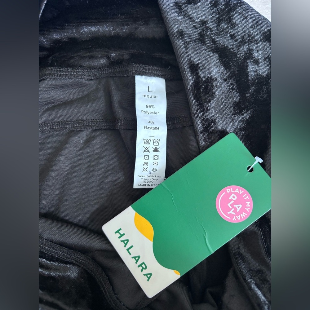 HALARA Black Joggers